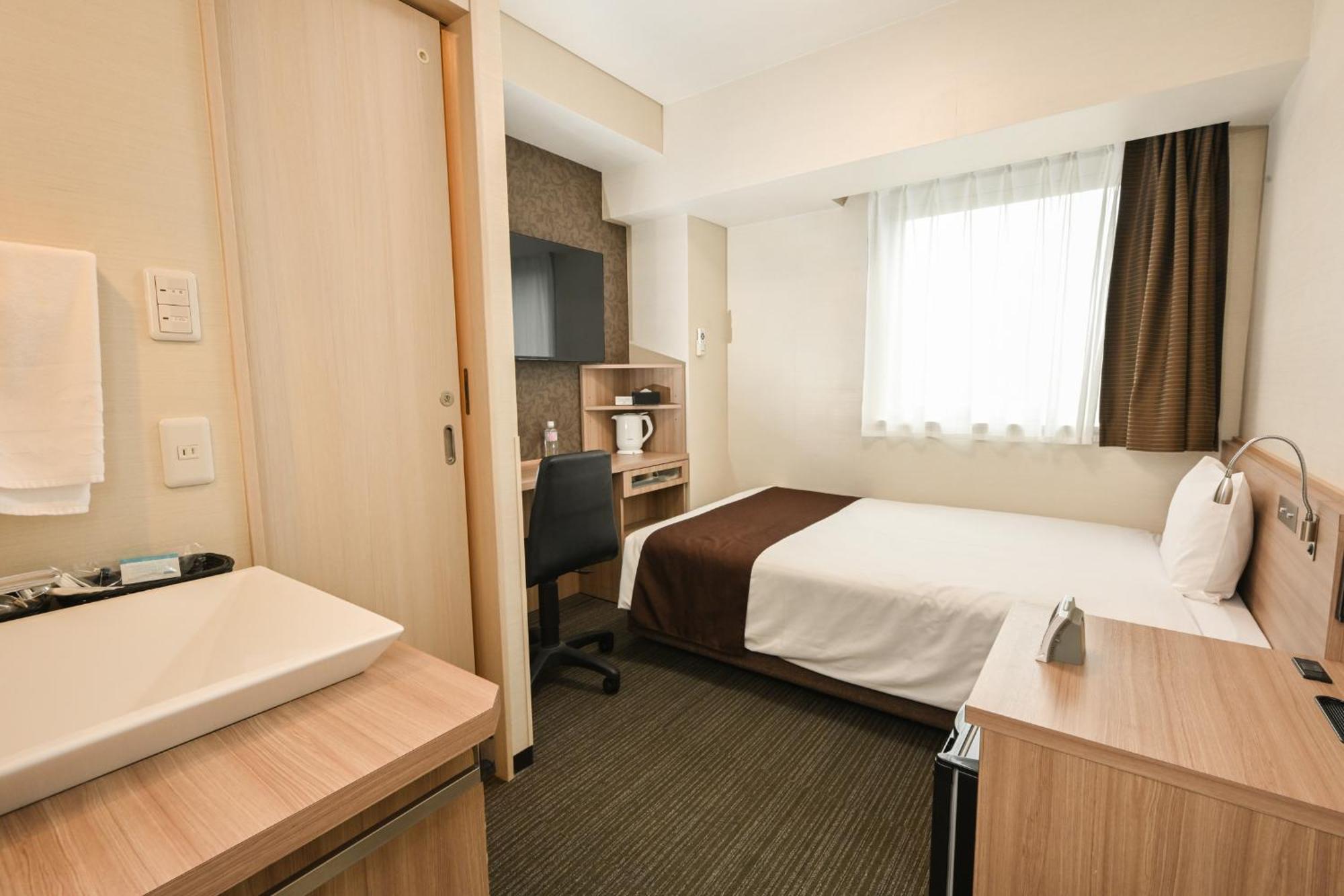 Hotel Sanco Grande Hamamatsucho 3*